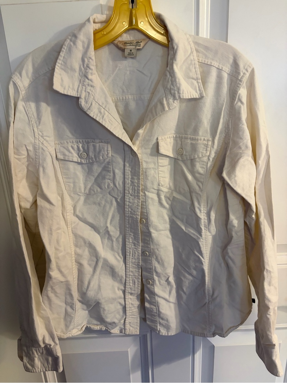 Women’s Casual Long-Sleeve Button-Front Shirt Jacket — Cream